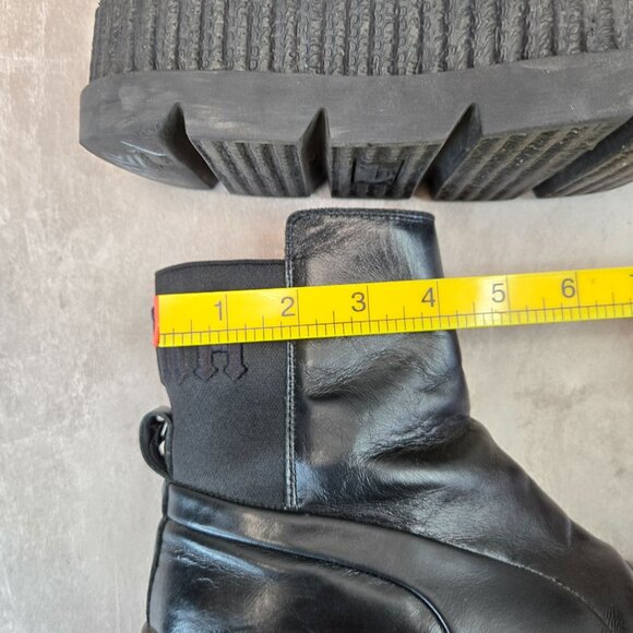 Rihanna FENTY PUMA Chelsea Shoe Boots Size 6 Black Pull on Biker Moto Booties - Picture 10 of 13